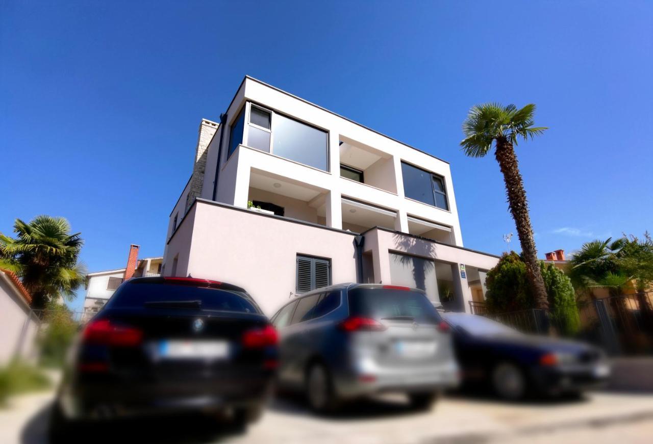 Stay In The Heart Of Porec - 50M To The Beach Kültér fotó